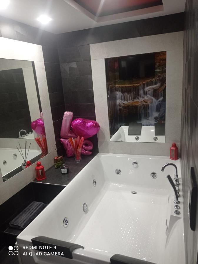 Suite Holiday House Bonaccorso Катания Экстерьер фото