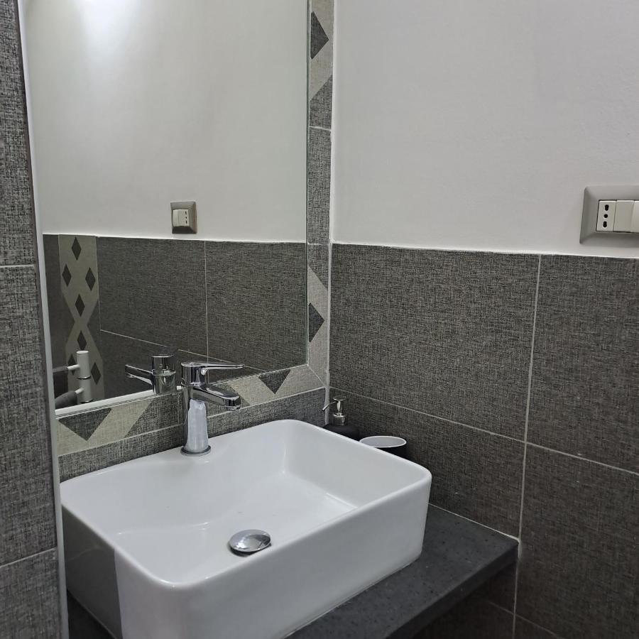 Suite Holiday House Bonaccorso Катания Экстерьер фото